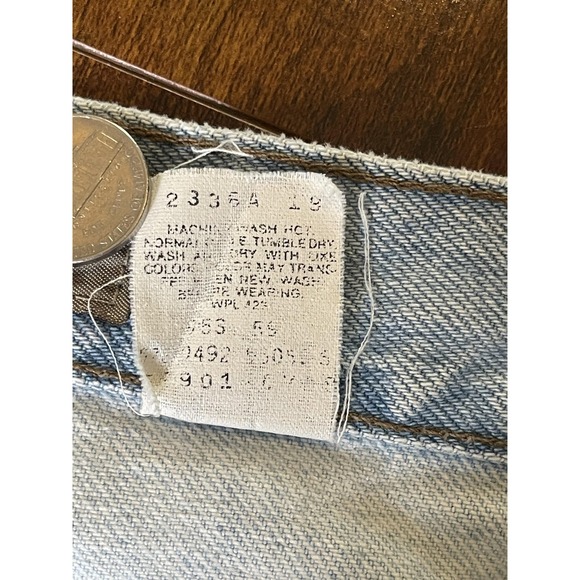 Vintage Levis 901 Jeans Womens 9 Bleach Wash High Rise Tapered Made USA 90s - Picture 8 of 11